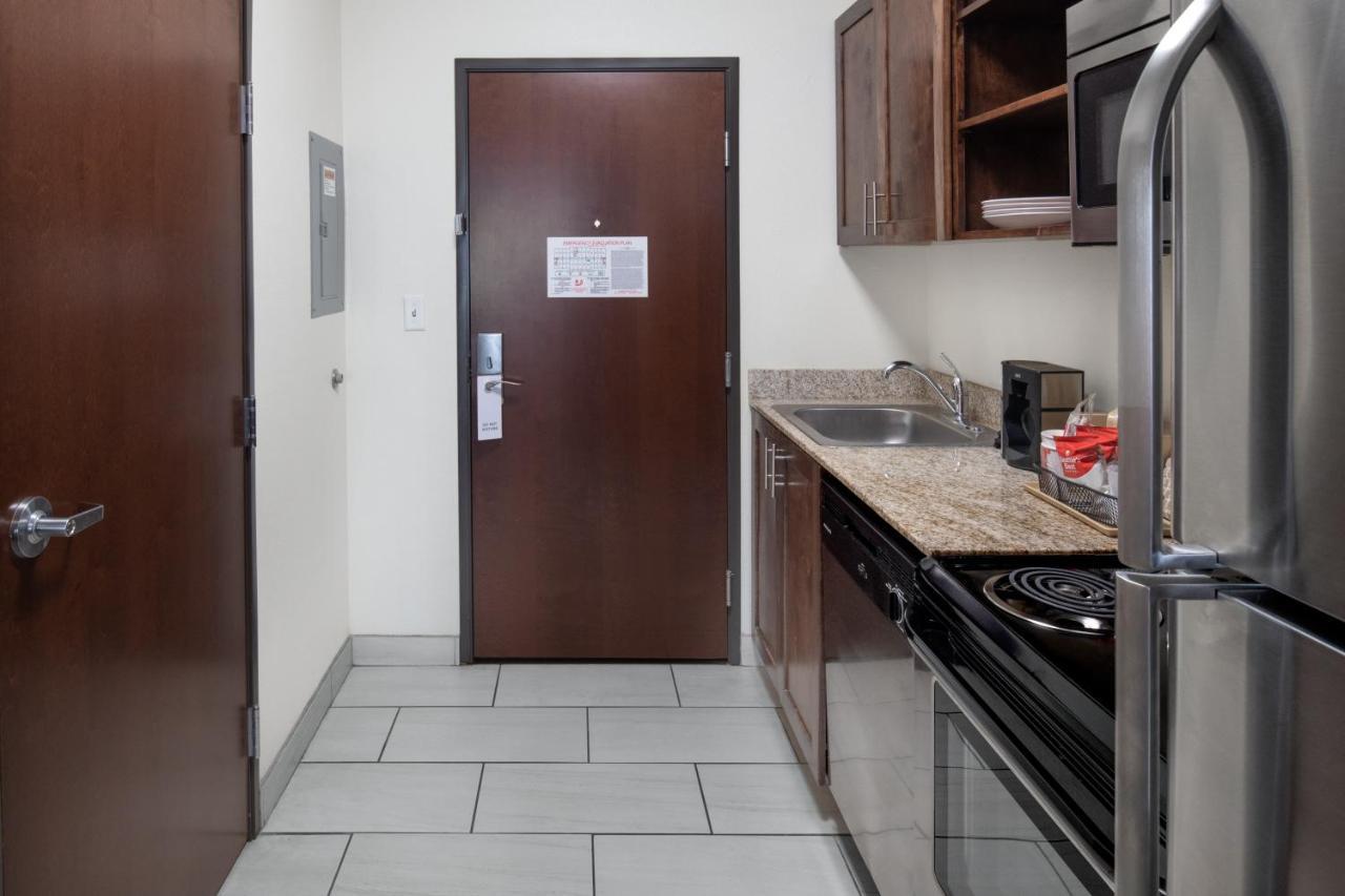 Home Away Kitchen Suites Enid Exteriér fotografie